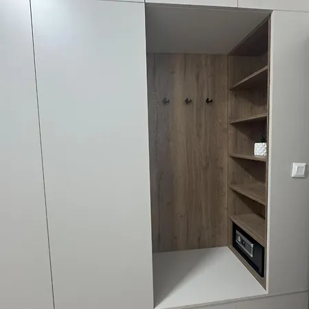 Sered Ella Διαμέρισμα Galanta